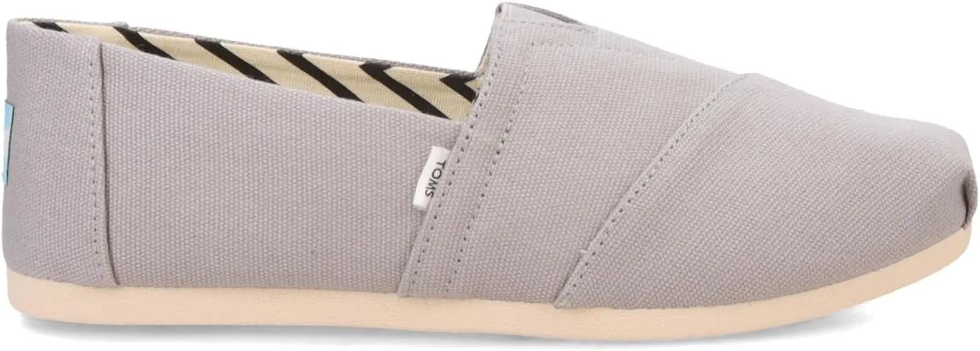 TOMS Girl's, Alpargata Classic Slip-On - Little Kid & Big Kid