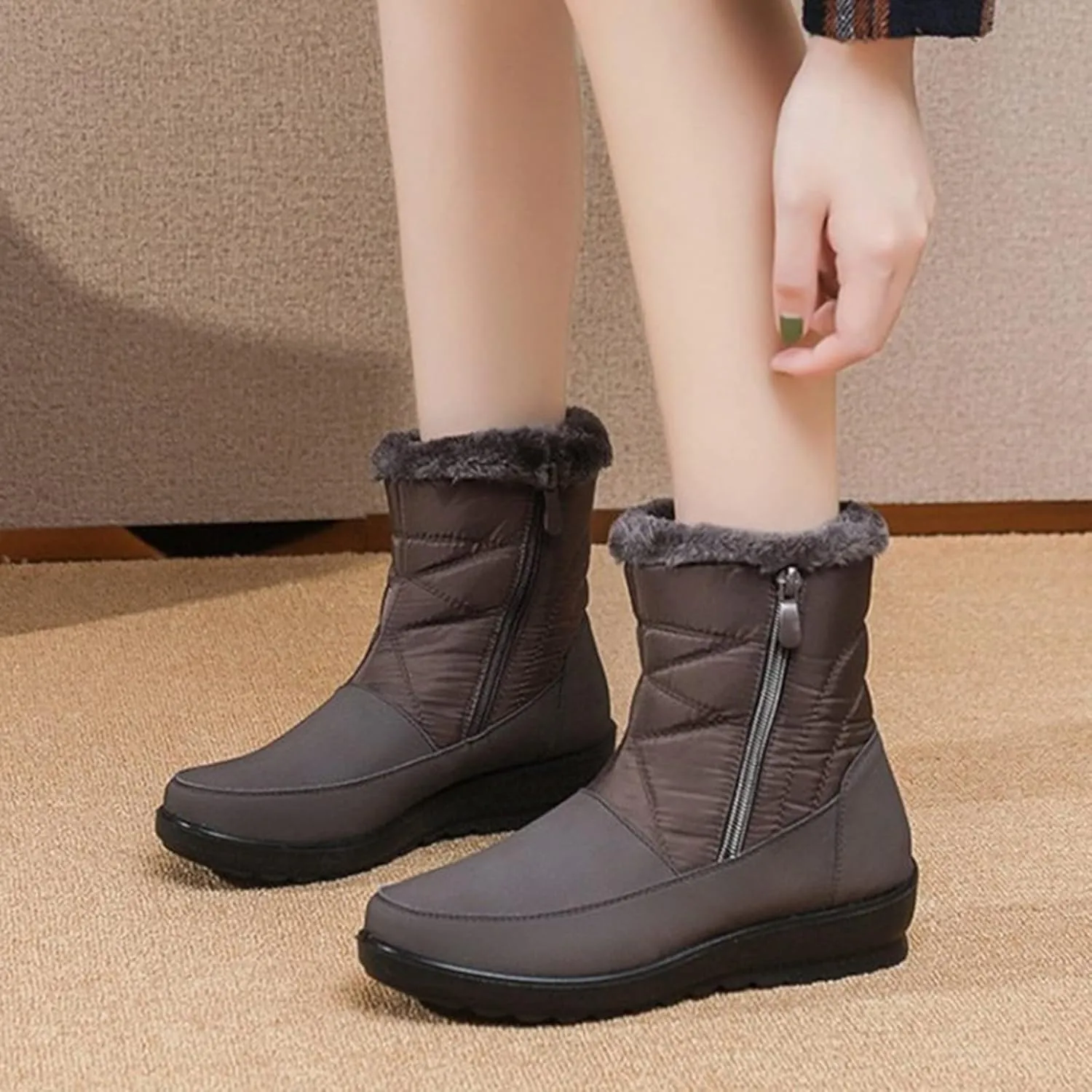 Winter Boots for Women with Fur Lined Warm Slip On Boots Waterproof Booties Comfortable Outdoor Anti Slip Shoes