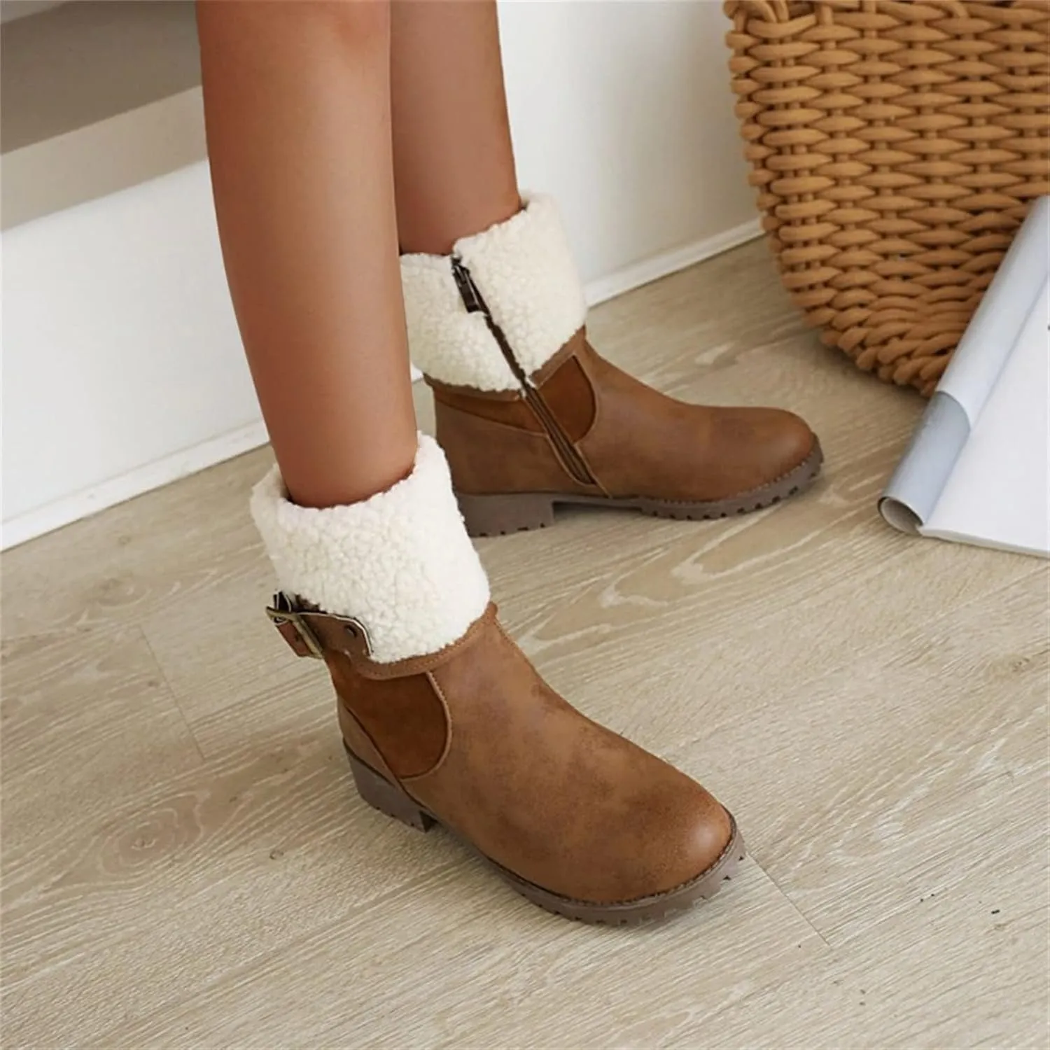 Women Snow Boots Waterproof Winter Boots Non Slip Warm Fur Booties Lightweight Slip on Ankle Boots Thickening Winter Shoes Walking Hiking Booties