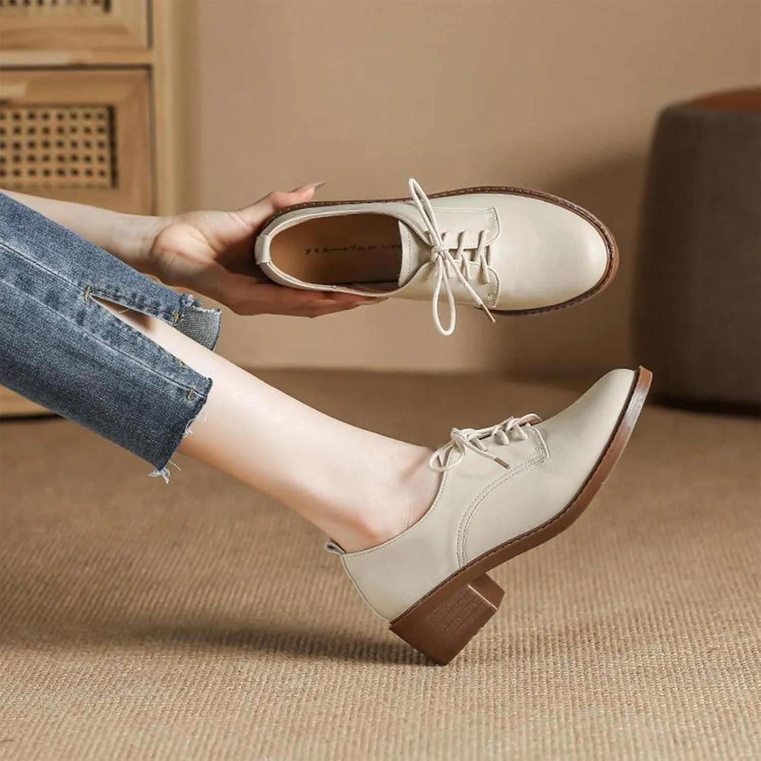 Women's Chunky Heel Breathable Leather Oxfords,Comfortable Round Toe Lace Up Block Mid Heel Dress Shoes,Casual Business Offices Work Shoes