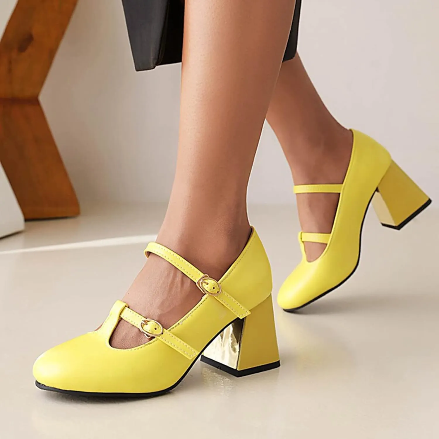 Women's Fashion Round Toe Dress Pumps Buckle T-Strap Ladies Metallic Chunky Block High Heel Shoes