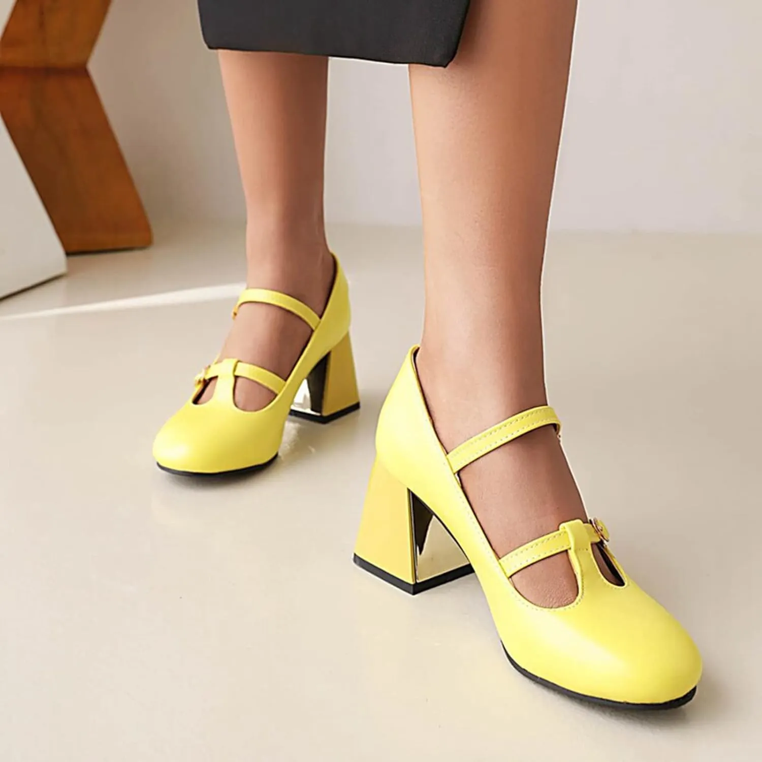 Women's Fashion Round Toe Dress Pumps Buckle T-Strap Ladies Metallic Chunky Block High Heel Shoes